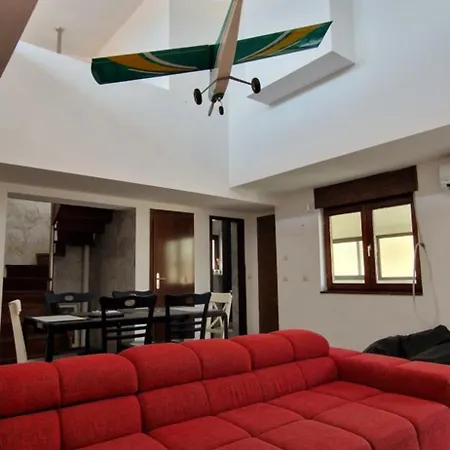 House Bella Vista Трогір